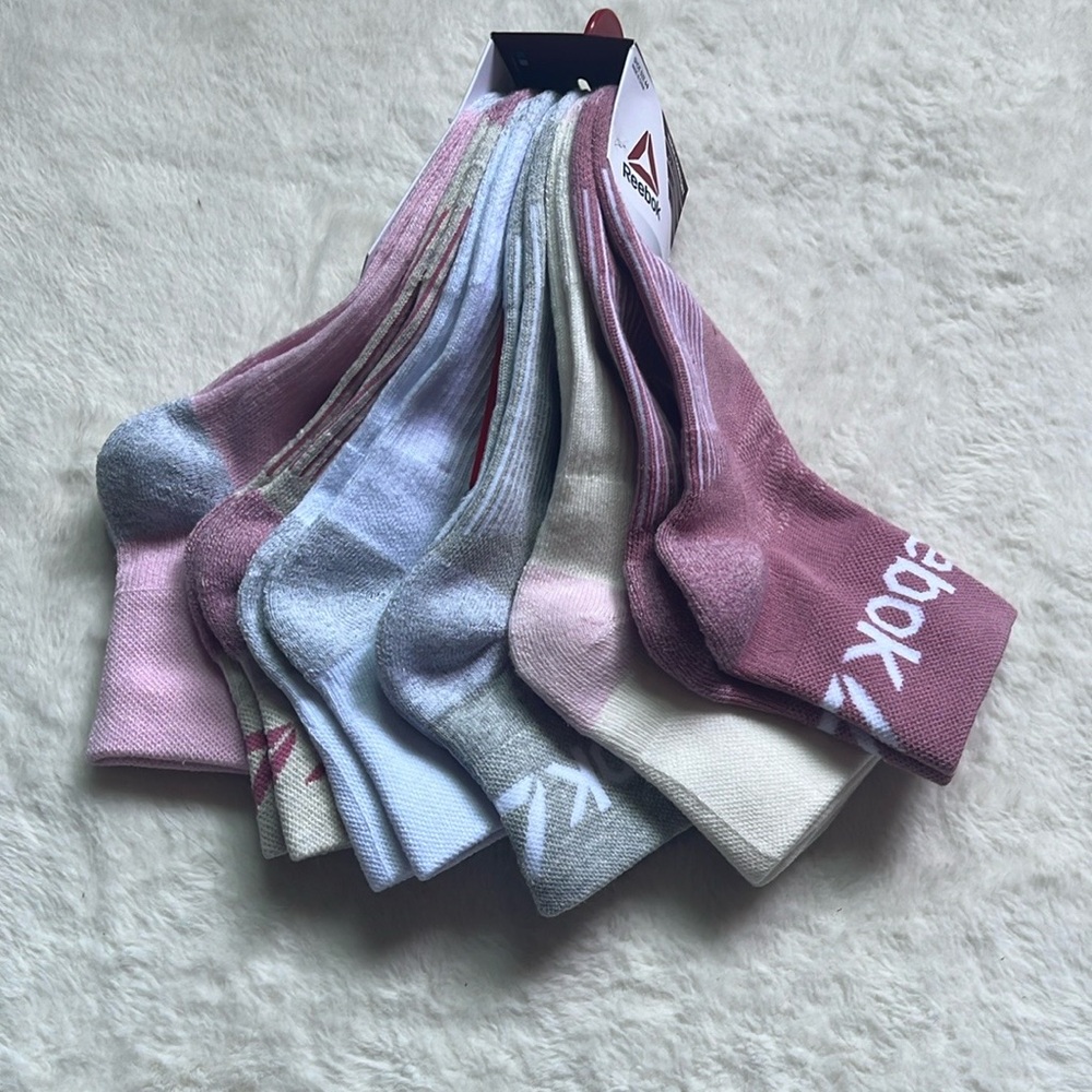 New Reebok Socks - Picture 3 of 6